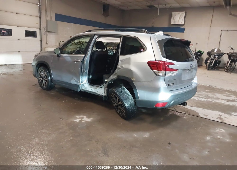 2021 SUBARU FORESTER VIN: JF2SKAUCXMH447490