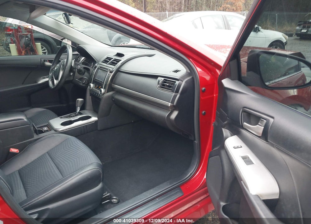 2013 TOYOTA CAMRY SE VIN: 4T1BF1FK0DU659308