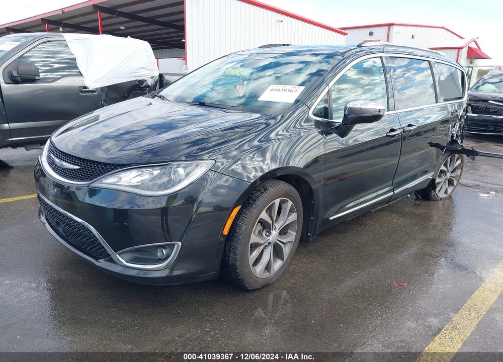2017 CHRYSLER PACIFICA LIMITED VIN: 2C4RC1GG7HR647584