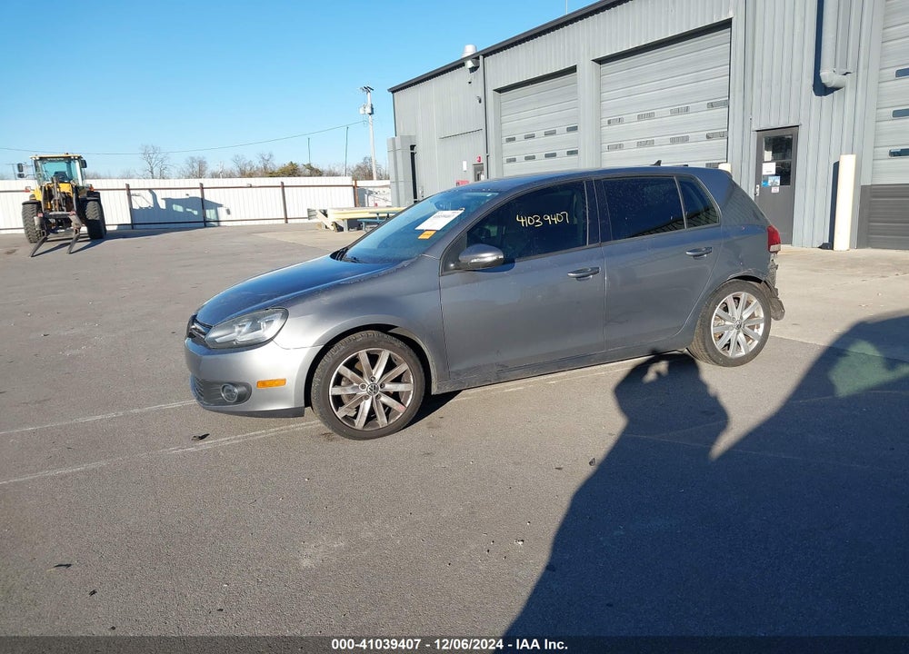 2011 VOLKSWAGEN GOLF VIN: WVWDM9AJ9BW066239