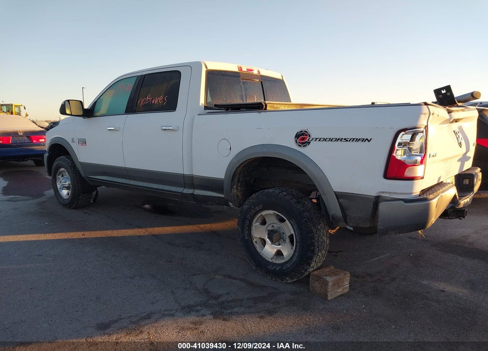 2011 RAM 3500 SLT VIN: 3D73Y3CL7BG544254