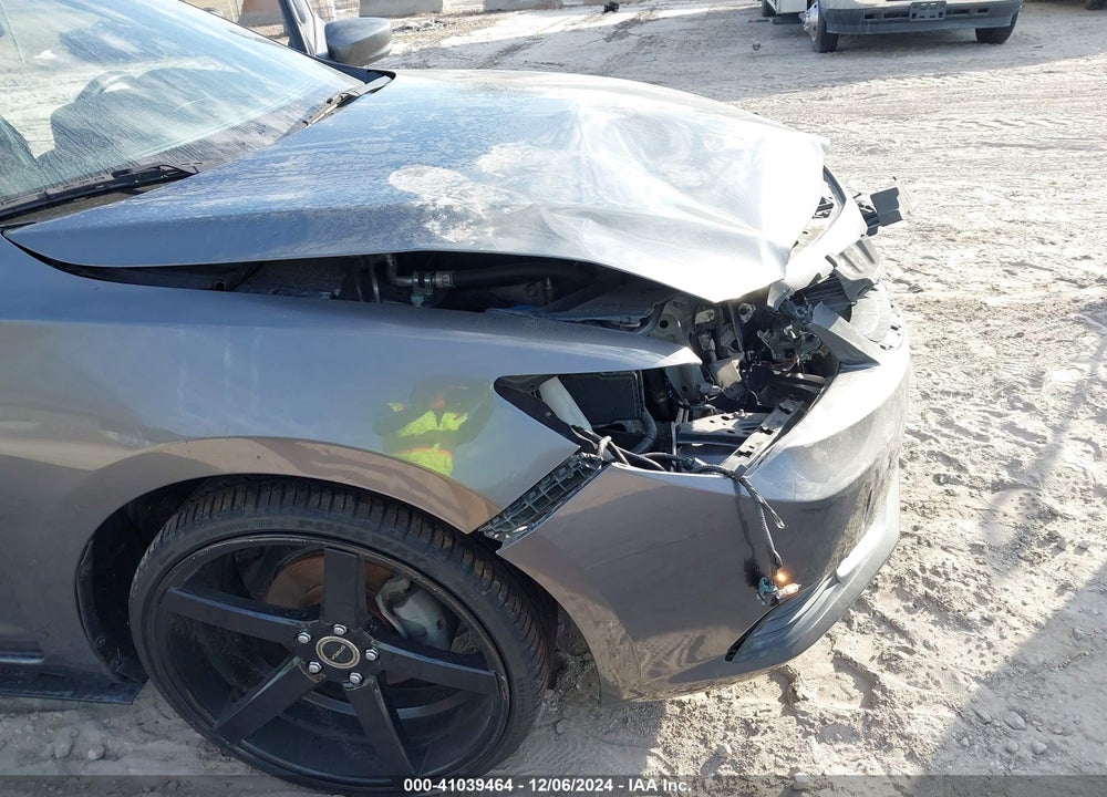 2014 ACURA ILX 2.0L VIN: 19VDE1F38EE002550