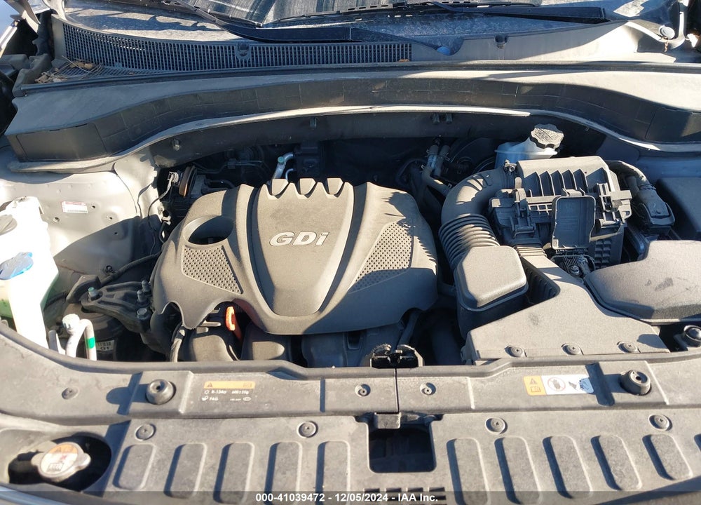 2014 KIA SORENTO LX VIN: 5XYKT4A69EG426006