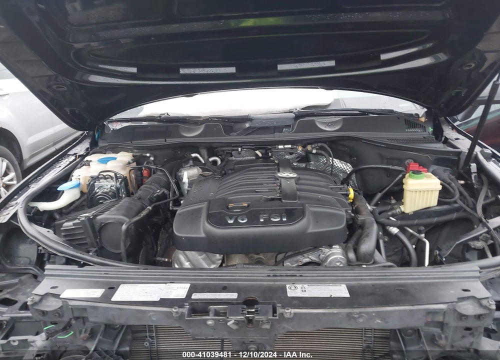 2013 VOLKSWAGEN TOUAREG VR6 LUX VIN: WVGEF9BP6DD005667
