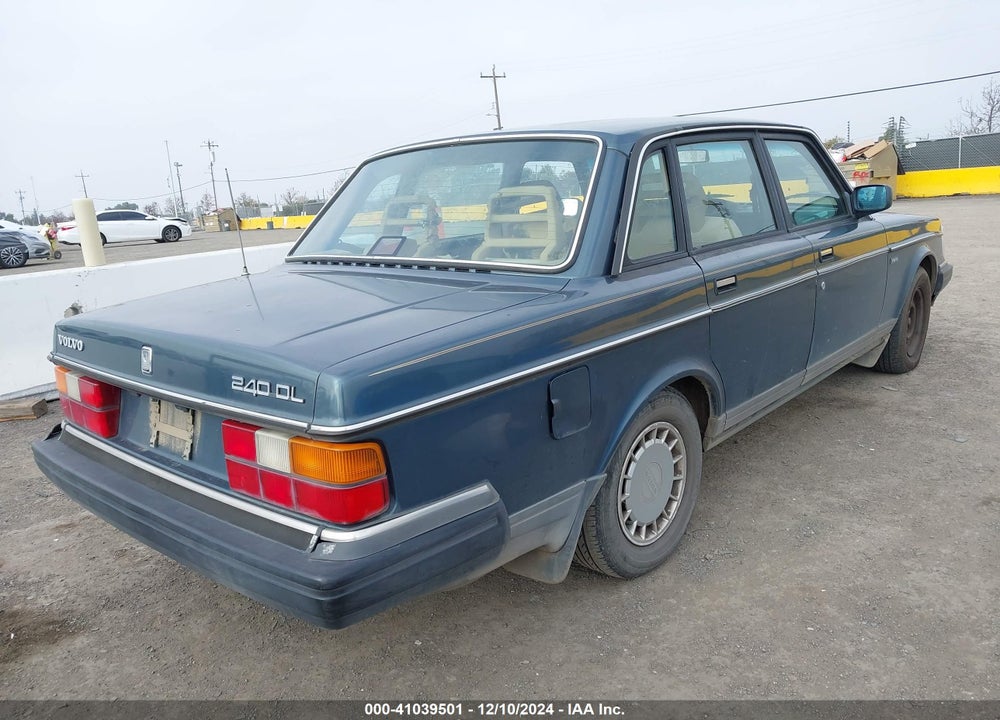 1989 VOLVO 244 DL/GL VIN: YV1AX8849K1371543