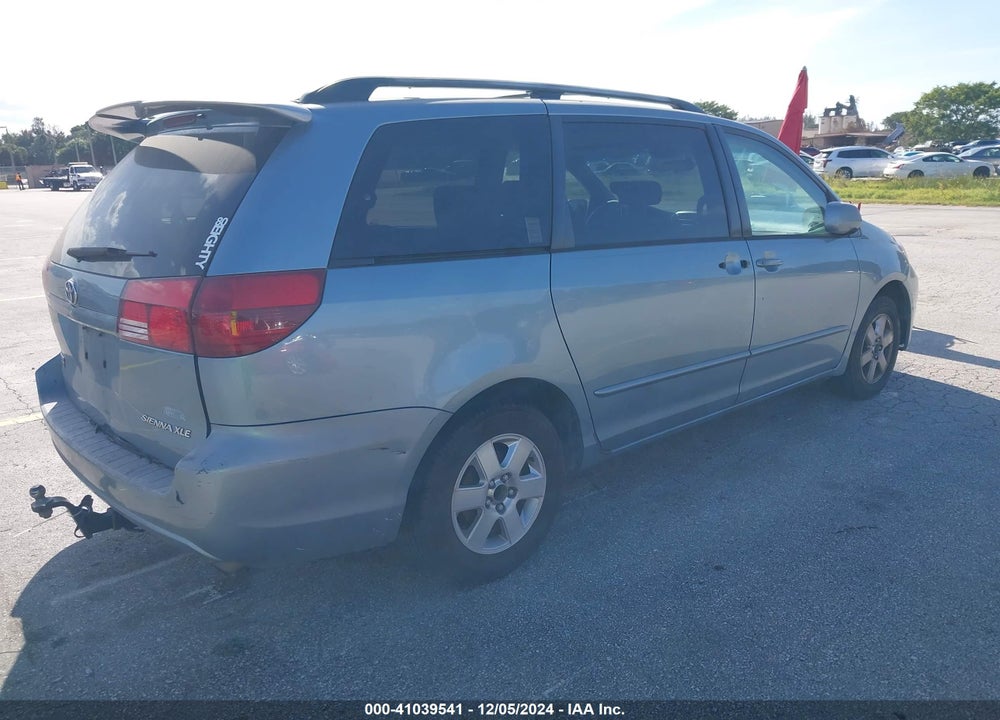 2005 TOYOTA SIENNA XLE VIN: 5TDZA22C25S260685