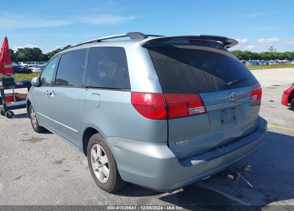 2005 TOYOTA SIENNA XLE VIN: 5TDZA22C25S260685