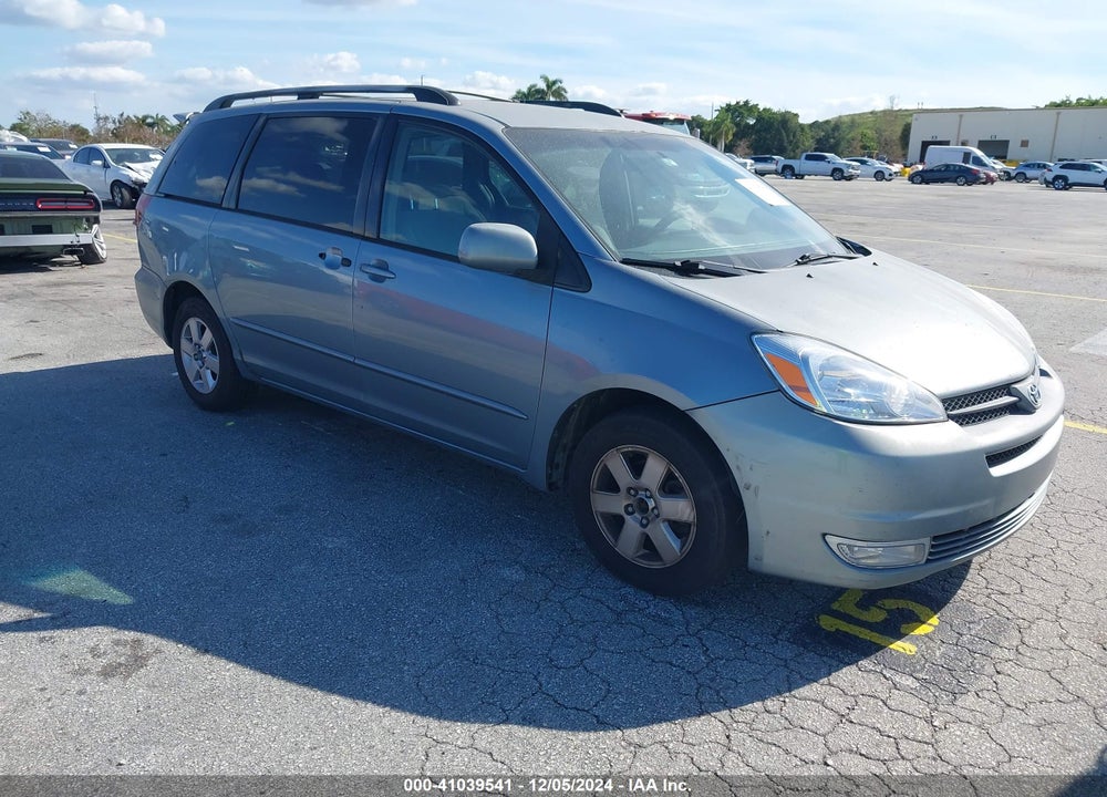 2005 TOYOTA SIENNA XLE VIN: 5TDZA22C25S260685