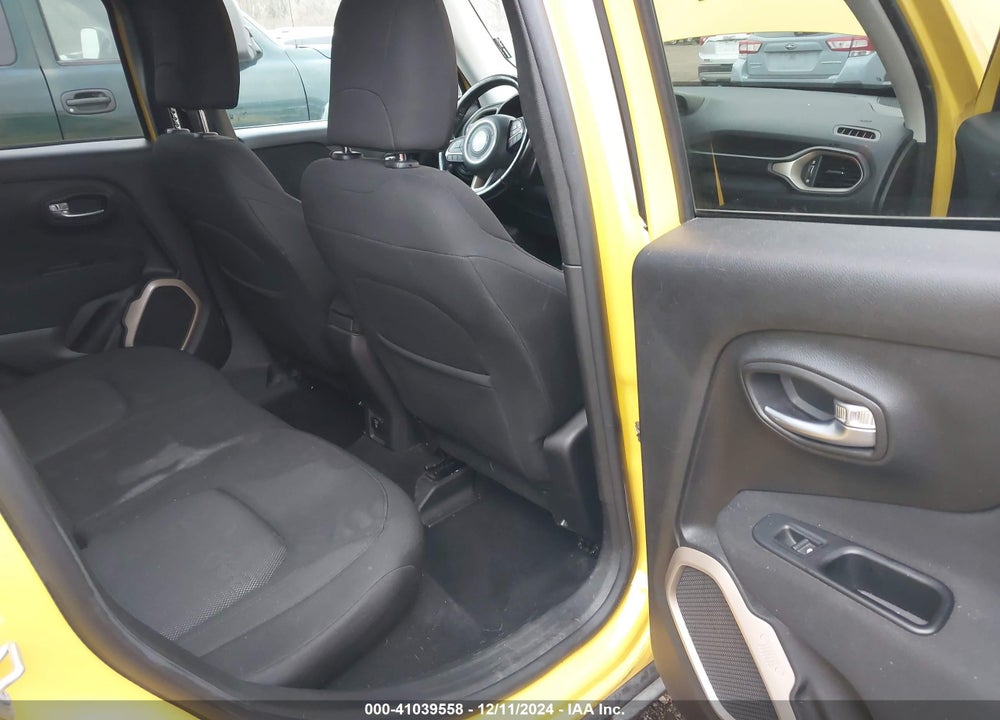 2017 JEEP RENEGADE LATITUDE 4X4 VIN: ZACCJBBB1HPG10385