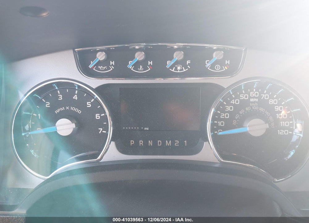 2013 FORD F-150 PLATINUM VIN: 1FTFW1EF4DFD61813