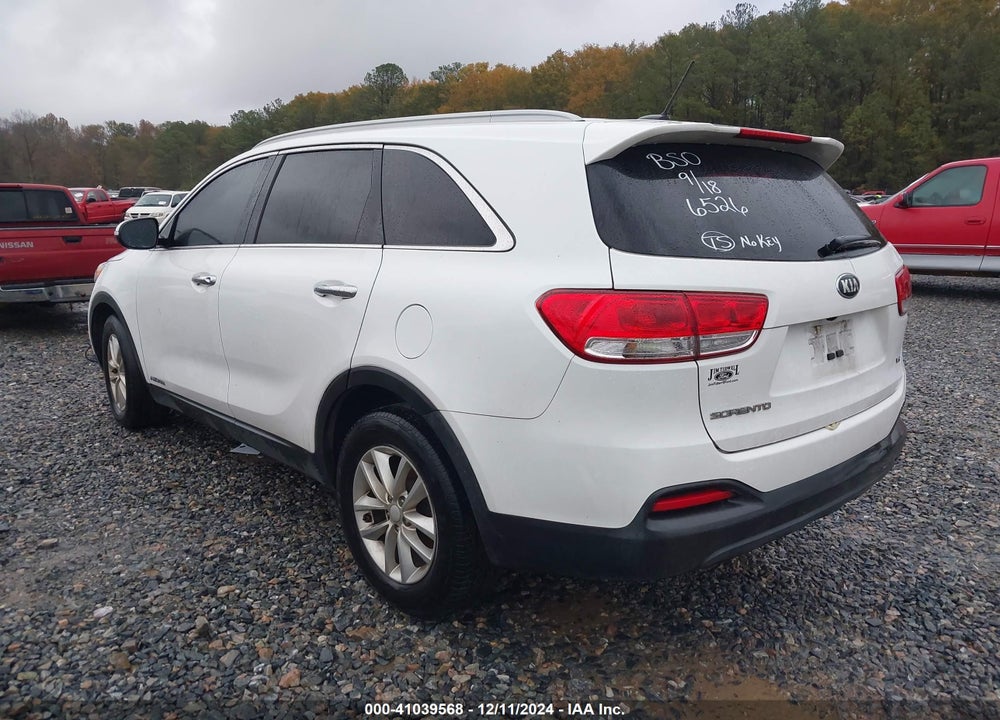 2017 KIA SORENTO 3.3L LX VIN: 5XYPGDA59HG326526