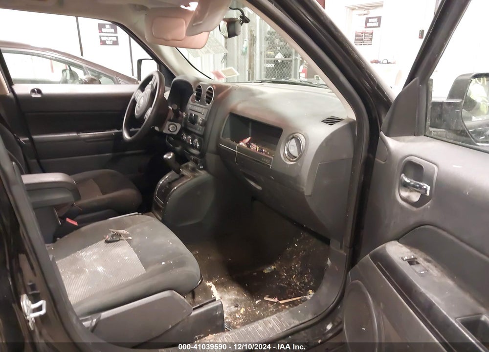 2016 JEEP PATRIOT SPORT VIN: 1C4NJPBB2GD507169