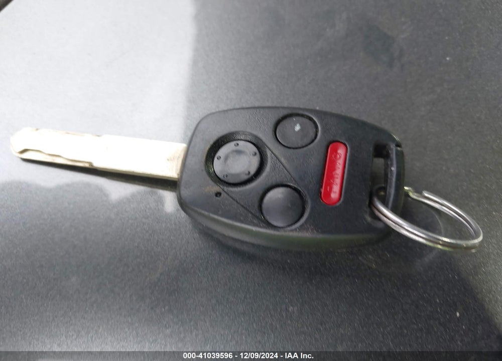 2011 HONDA ACCORD 2.4 EX VIN: 1HGCP2F79BA017323