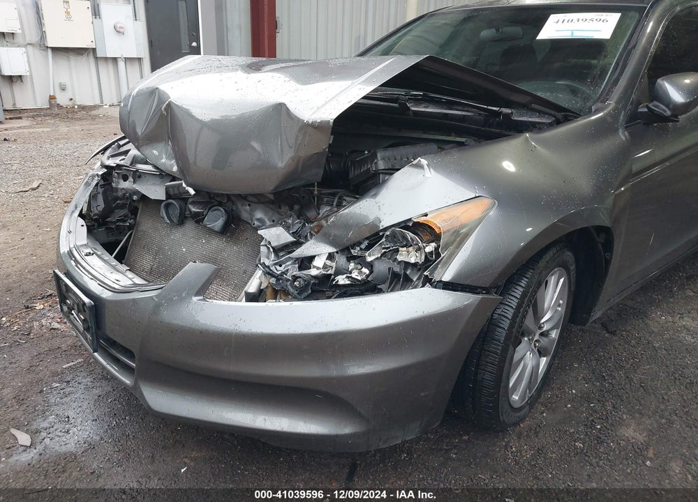 2011 HONDA ACCORD 2.4 EX VIN: 1HGCP2F79BA017323