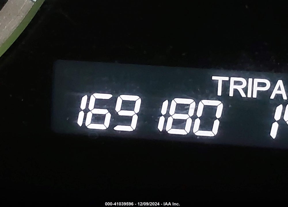2011 HONDA ACCORD 2.4 EX VIN: 1HGCP2F79BA017323