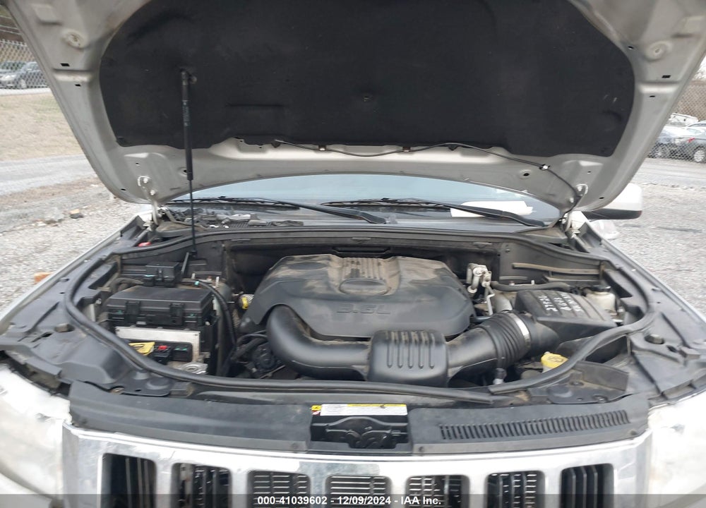 2011 JEEP GRAND CHEROKEE LAREDO VIN: 1J4RS4GGXBC658335