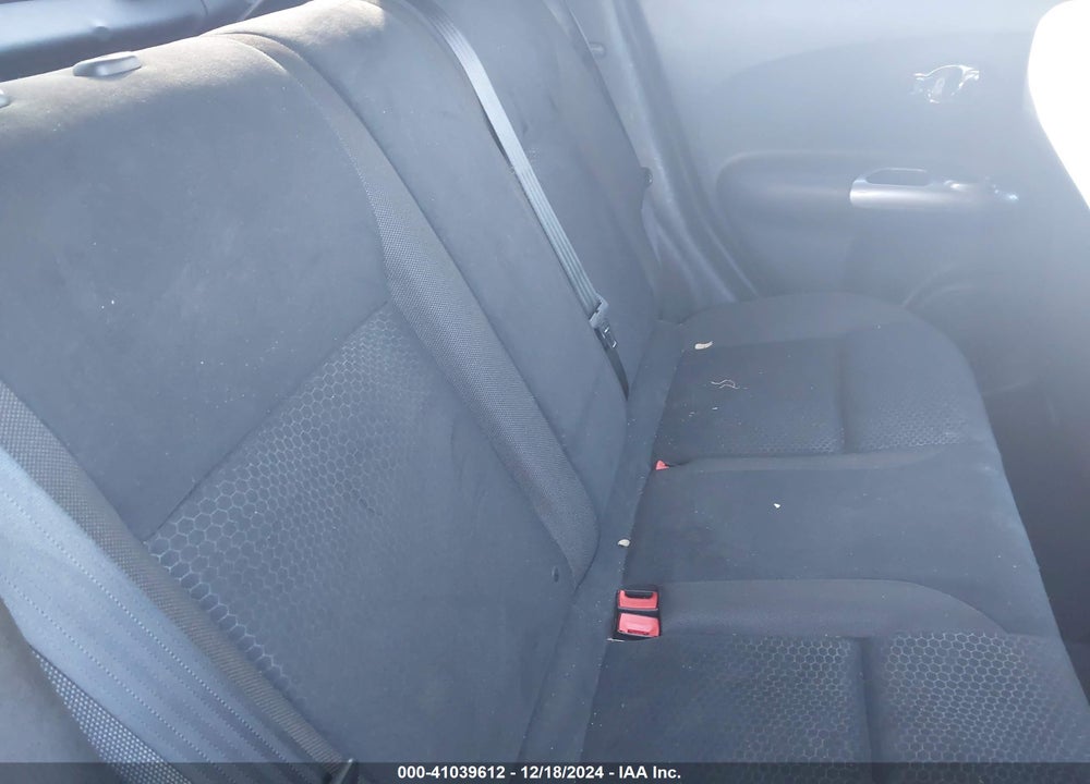 2011 NISSAN JUKE SV VIN: JN8AF5MR0BT009313