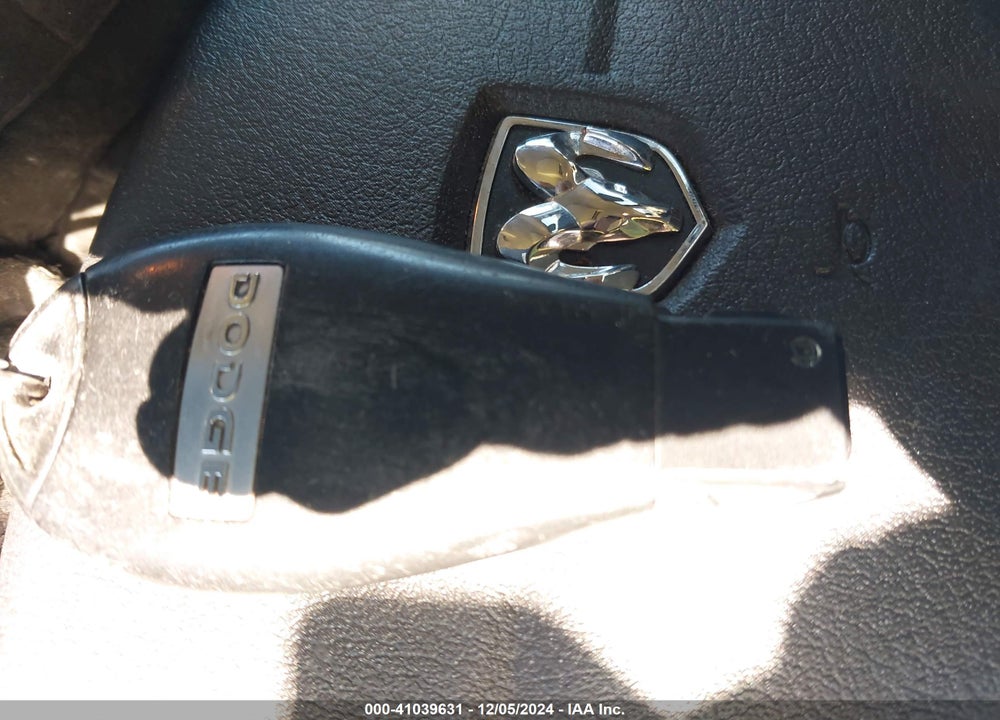 2010 DODGE GRAND CARAVAN HERO VIN: 2D4RN3D10AR489569