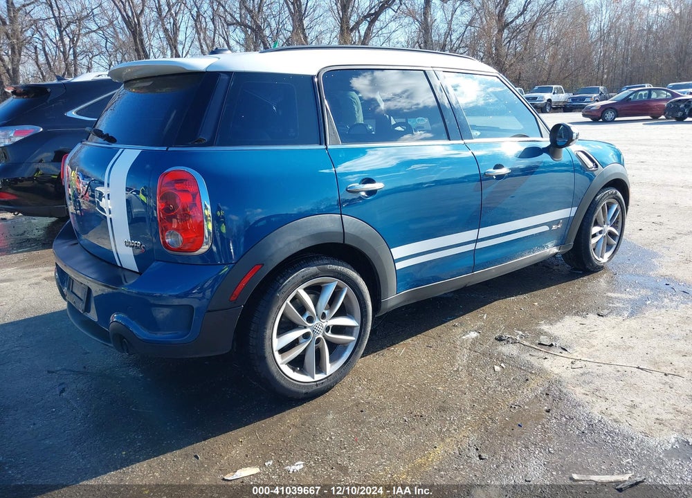 2011 MINI COOPER S COUNTRYMAN VIN: WMWZC5C57BWL54582