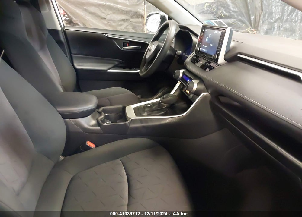 2019 TOYOTA RAV4 HYBRID XLE VIN: 2T3RWRFV1KW015344