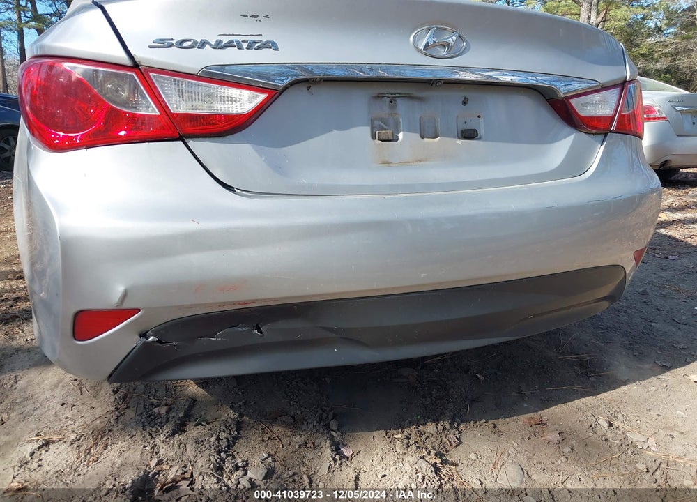 2014 HYUNDAI SONATA GLS VIN: 5NPEB4AC1EH847541