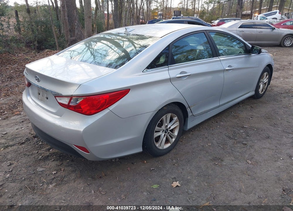 2014 HYUNDAI SONATA GLS VIN: 5NPEB4AC1EH847541