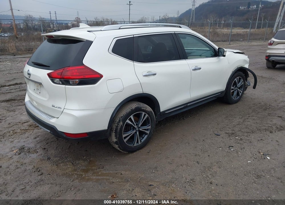 2017 NISSAN ROGUE SL VIN: JN8AT2MV0HW251000