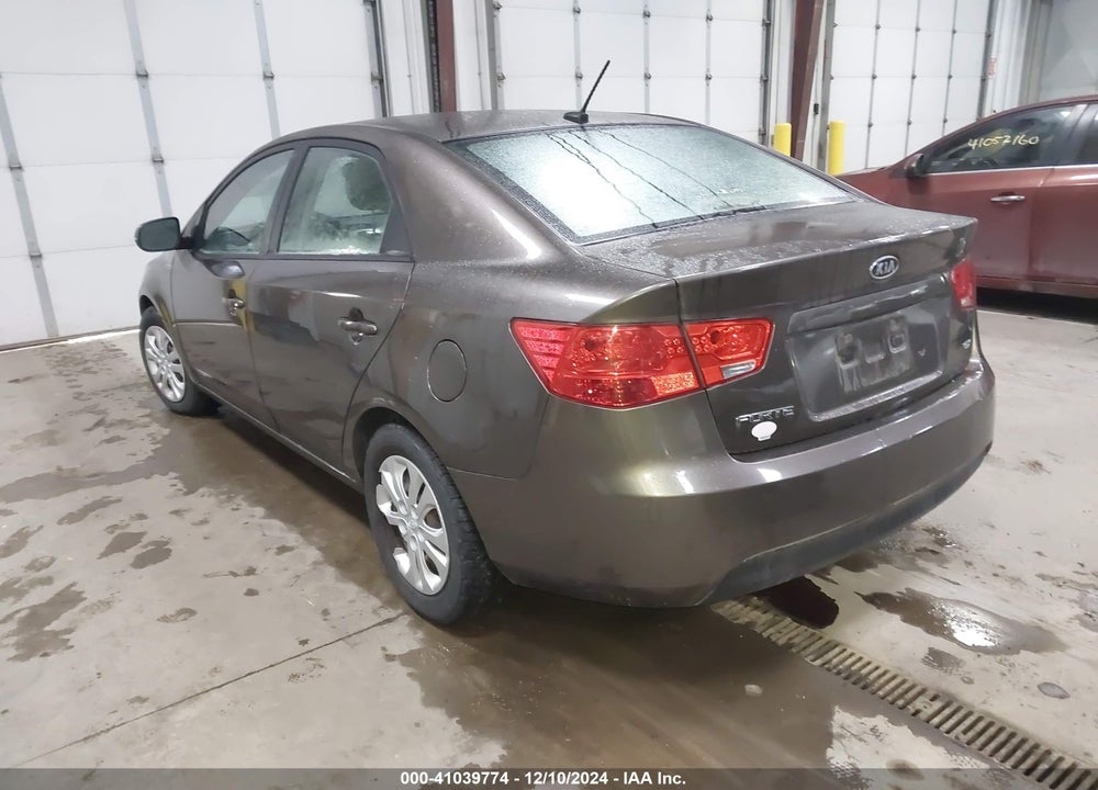 2013 KIA FORTE EX VIN: KNAFU4A25D5704626