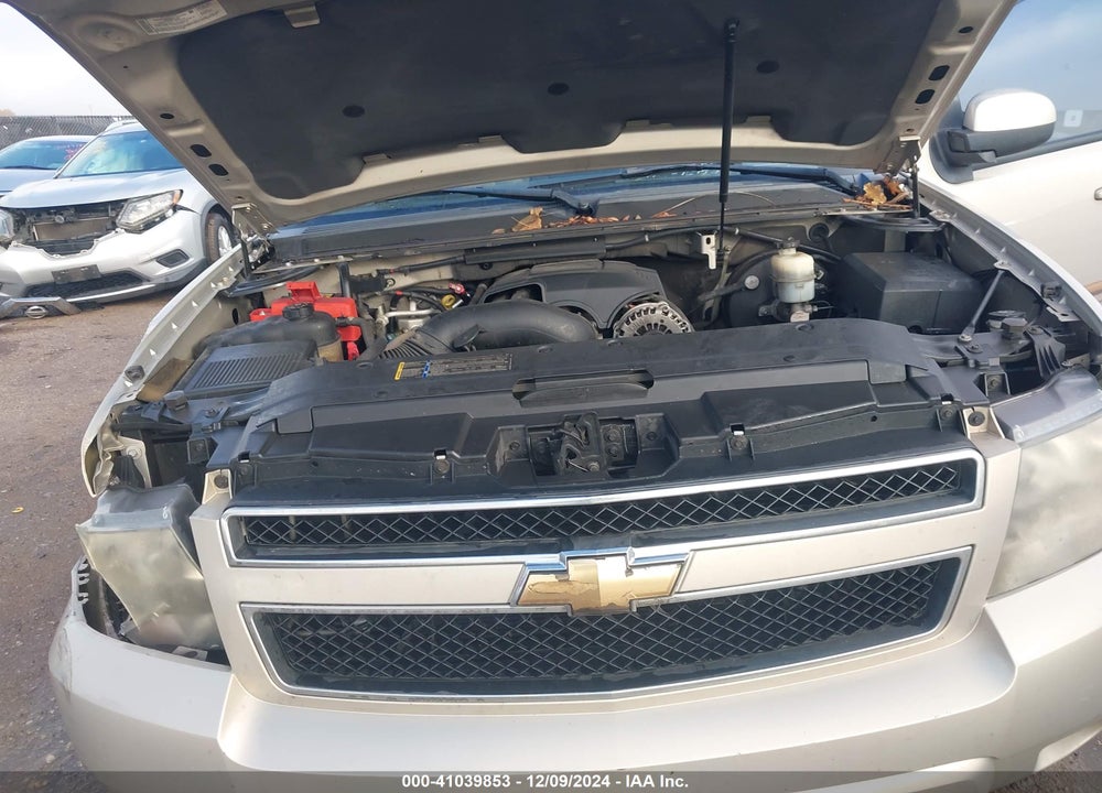 2007 CHEVROLET TAHOE VIN: 1GNFK13027R195800