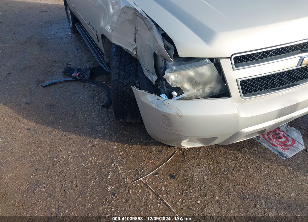 2007 CHEVROLET TAHOE VIN: 1GNFK13027R195800