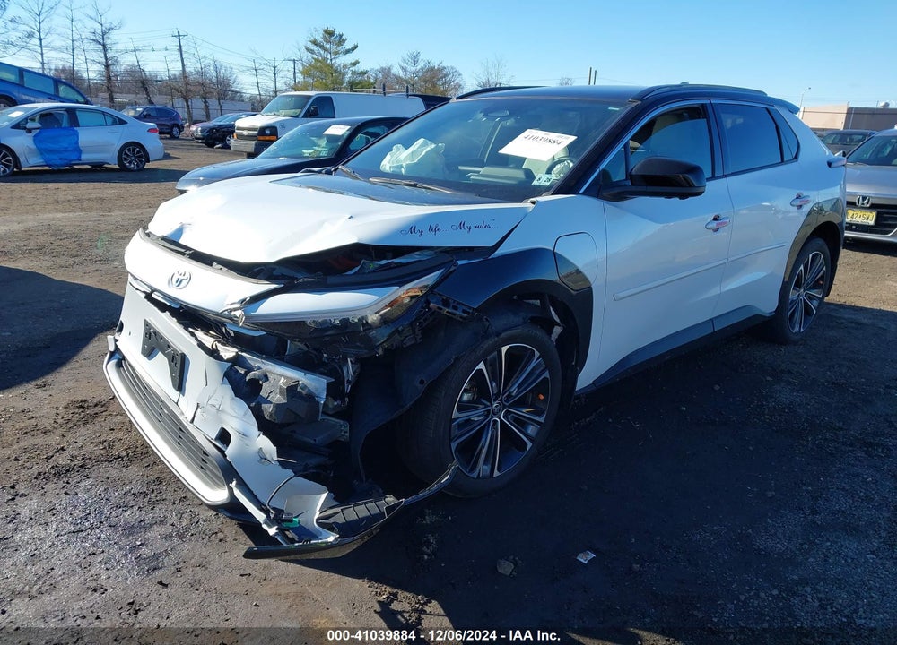 2023 TOYOTA BZ4X LIMITED VIN: JTMABABA3PA003876