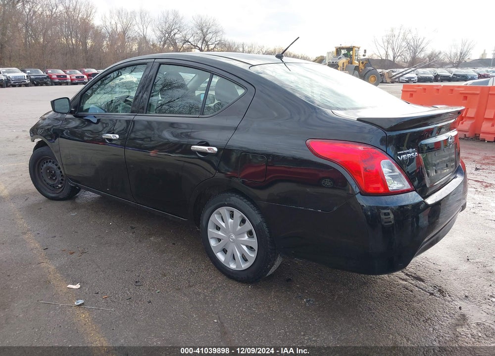 2017 NISSAN VERSA 1.6 SV VIN: 3N1CN7AP0HL871601