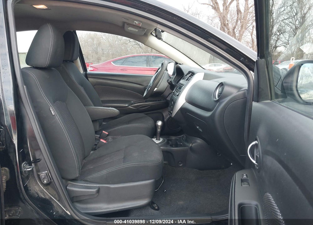 2017 NISSAN VERSA 1.6 SV VIN: 3N1CN7AP0HL871601