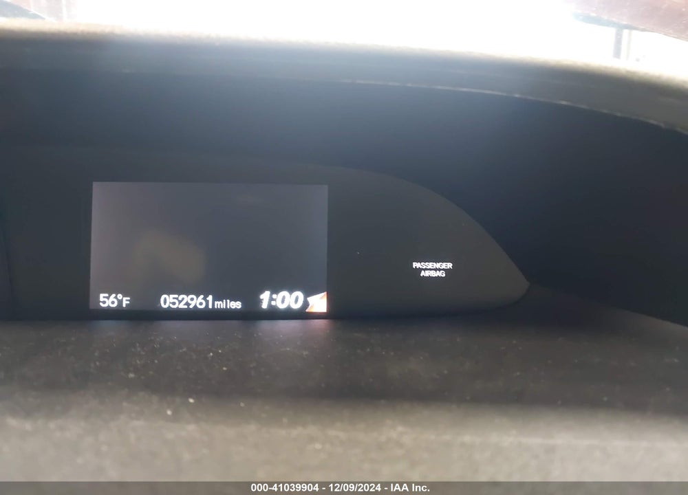 2015 HONDA CIVIC LX VIN: 19XFB2F56FE286701