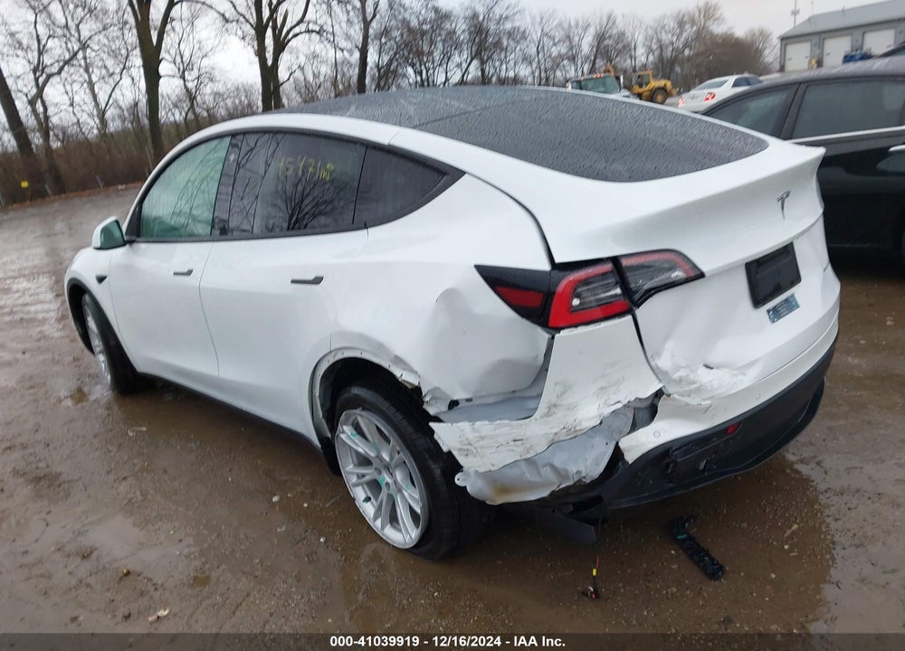 2021 TESLA MODEL Y LONG RANGE DUAL MOTOR ALL-WHEEL DRIVE VIN: 5YJYGDEE1MF074948