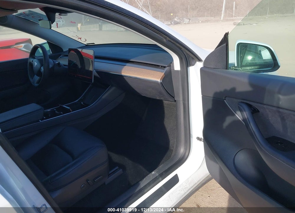 2021 TESLA MODEL Y LONG RANGE DUAL MOTOR ALL-WHEEL DRIVE VIN: 5YJYGDEE1MF074948
