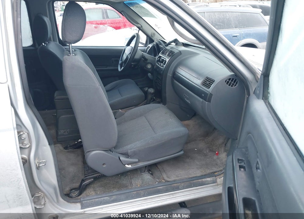 2004 NISSAN FRONTIER XE-V6 VIN: 1N6ED29Y44C442537