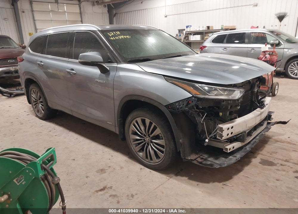 2021 TOYOTA HIGHLANDER HYBRID PLATINUM VIN: 5TDEBRCH1MS017771