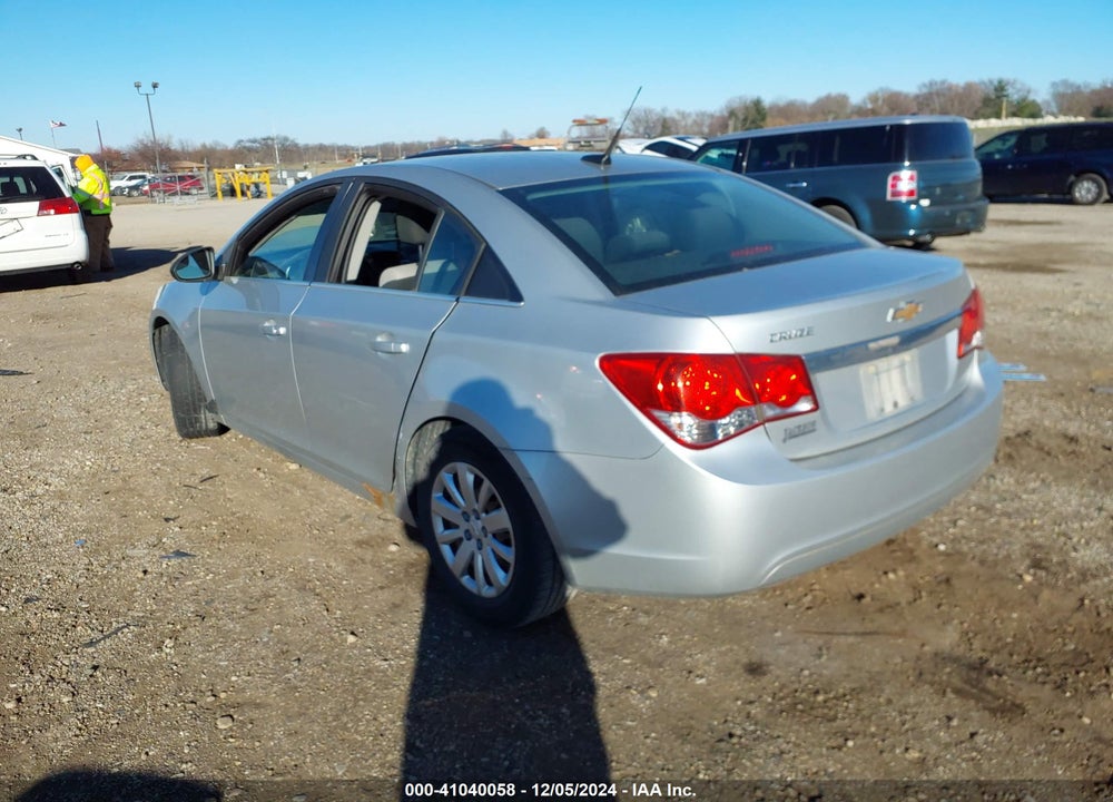 2011 CHEVROLET CRUZE VIN: 1G1PC5SH4B7303369
