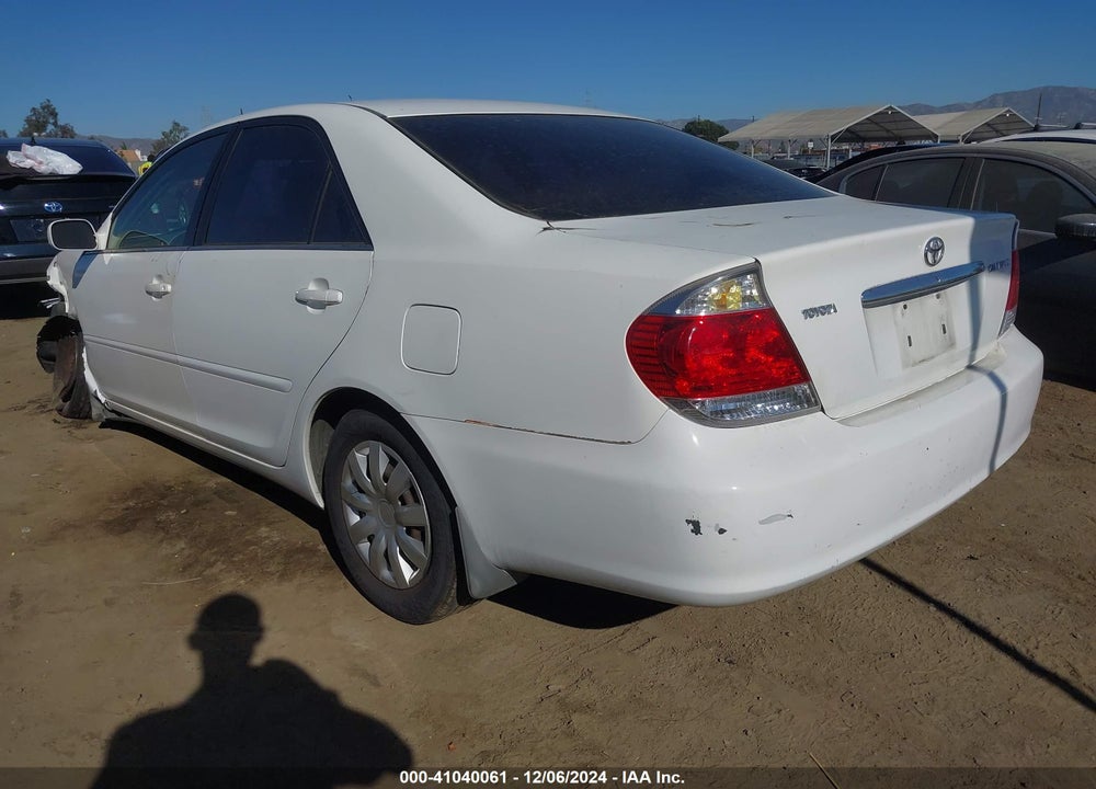2005 TOYOTA CAMRY LE VIN: 4T1BE32K55U579251