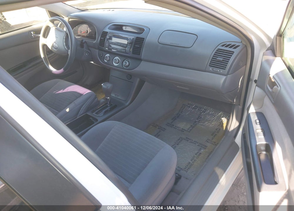 2005 TOYOTA CAMRY LE VIN: 4T1BE32K55U579251