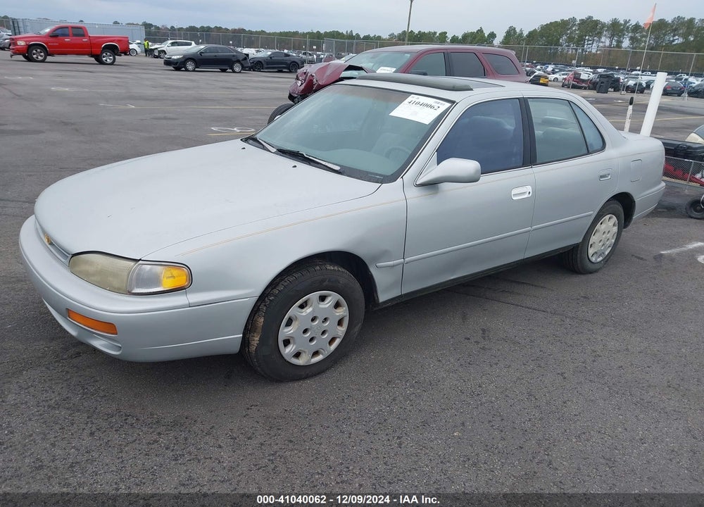 1995 TOYOTA CAMRY LE VIN: 4T1SK12EXSU490794