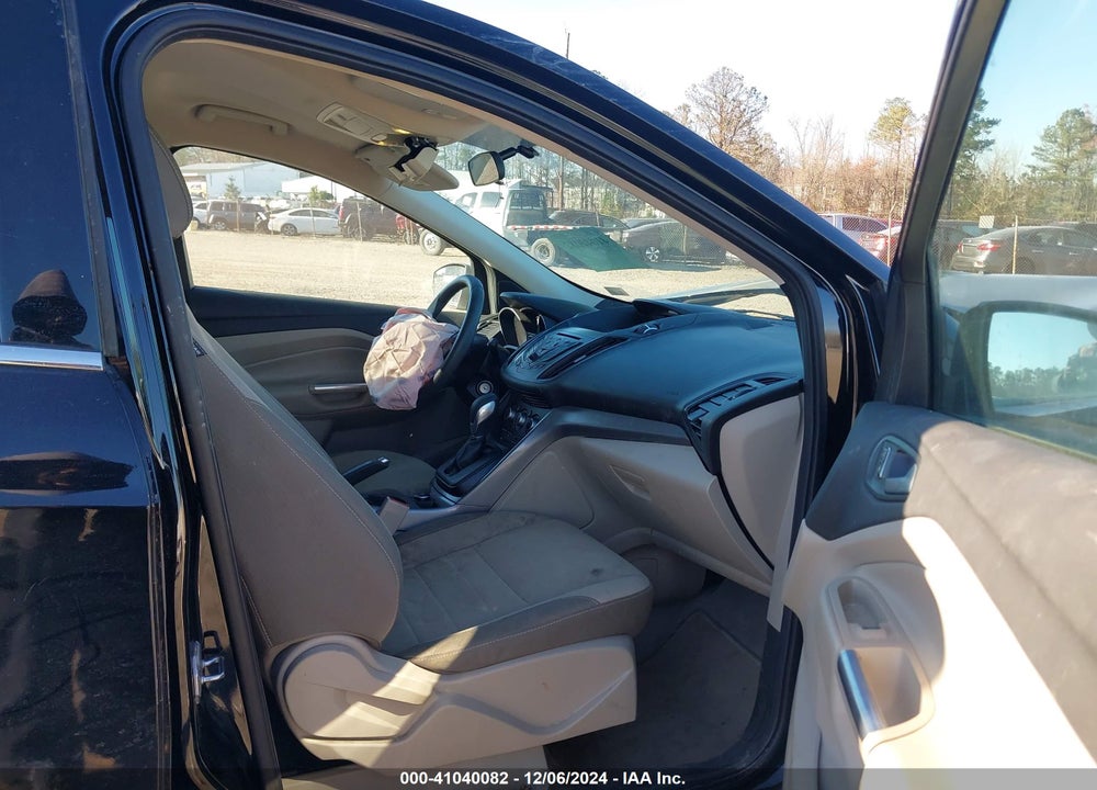 2016 FORD ESCAPE SE VIN: 1FMCU9GX8GUC52098