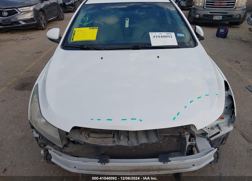 2014 CHEVROLET CRUZE VIN: 1G1PC5SB2E7177111
