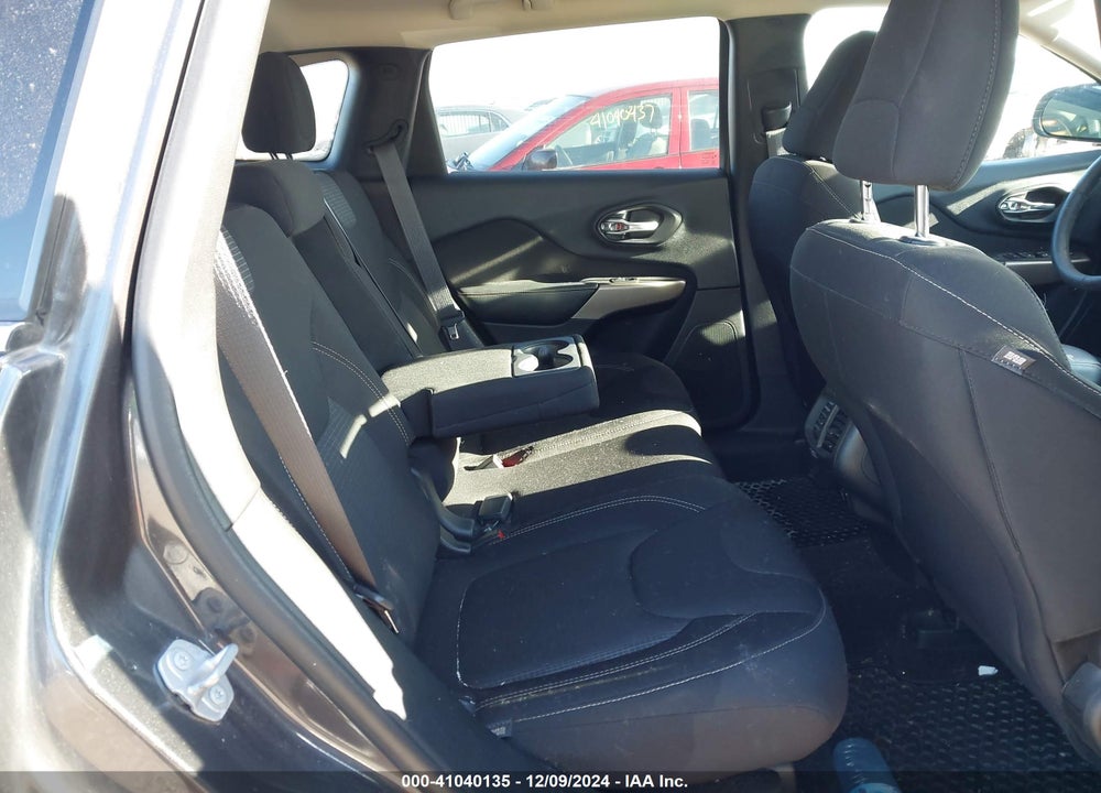 2017 JEEP CHEROKEE VIN: 1C4PJMCS9HW602792