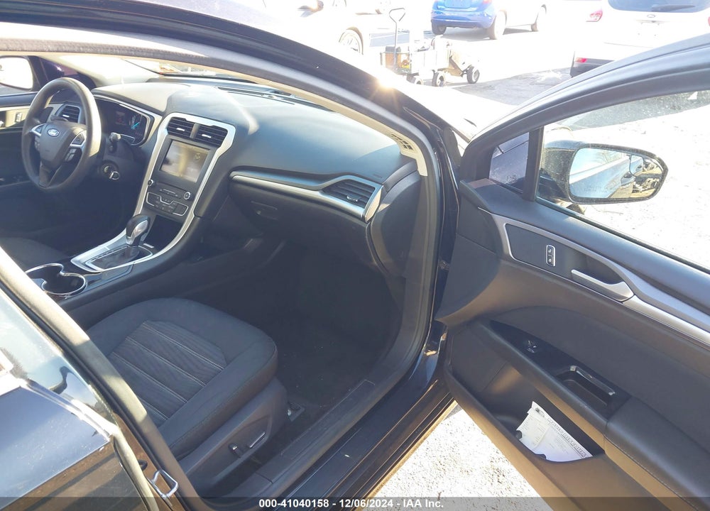 2016 FORD FUSION SE VIN: 3FA6P0H71GR242738