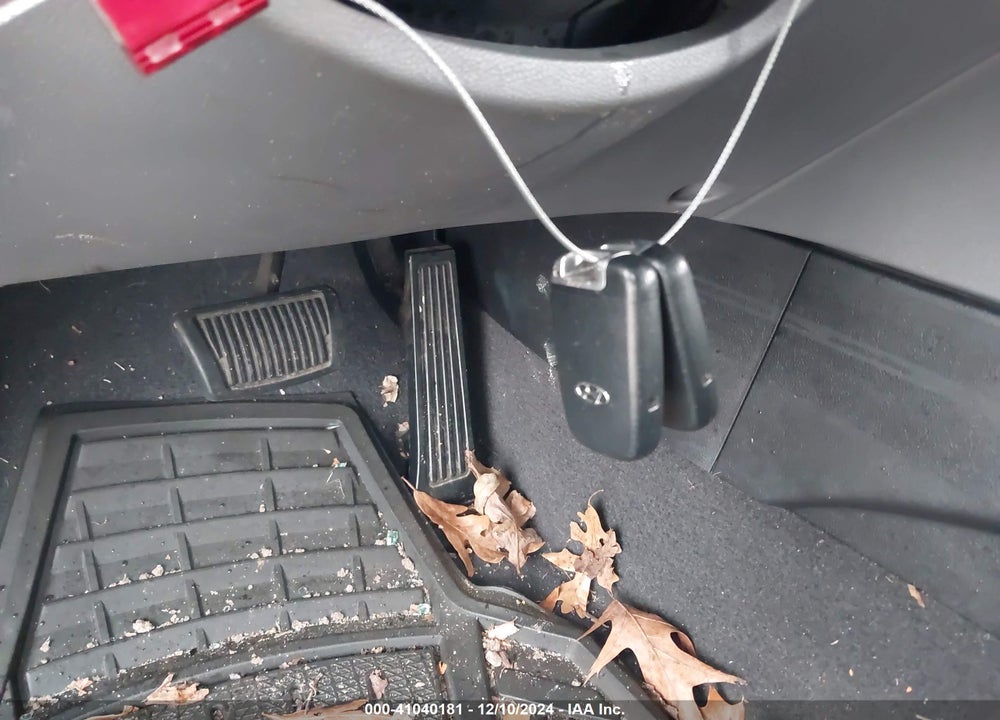 2014 HYUNDAI SONATA SE VIN: 5NPEC4ACXEH883984