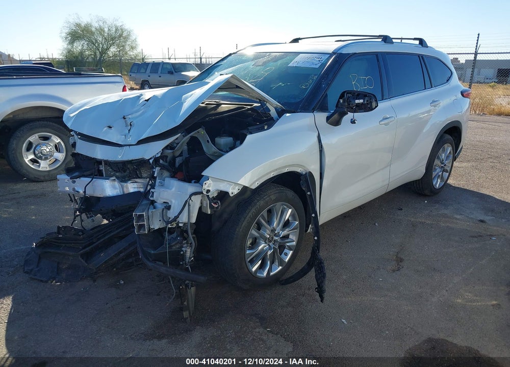 2022 TOYOTA HIGHLANDER LIMITED VIN: 5TDYZRAH9NS548441