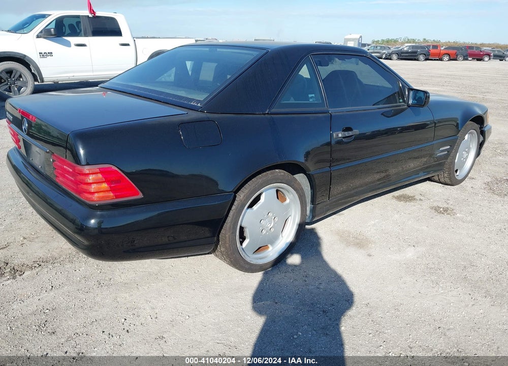 1997 MERCEDES-BENZ SL 320 VIN: WDBFA63FXVF151618