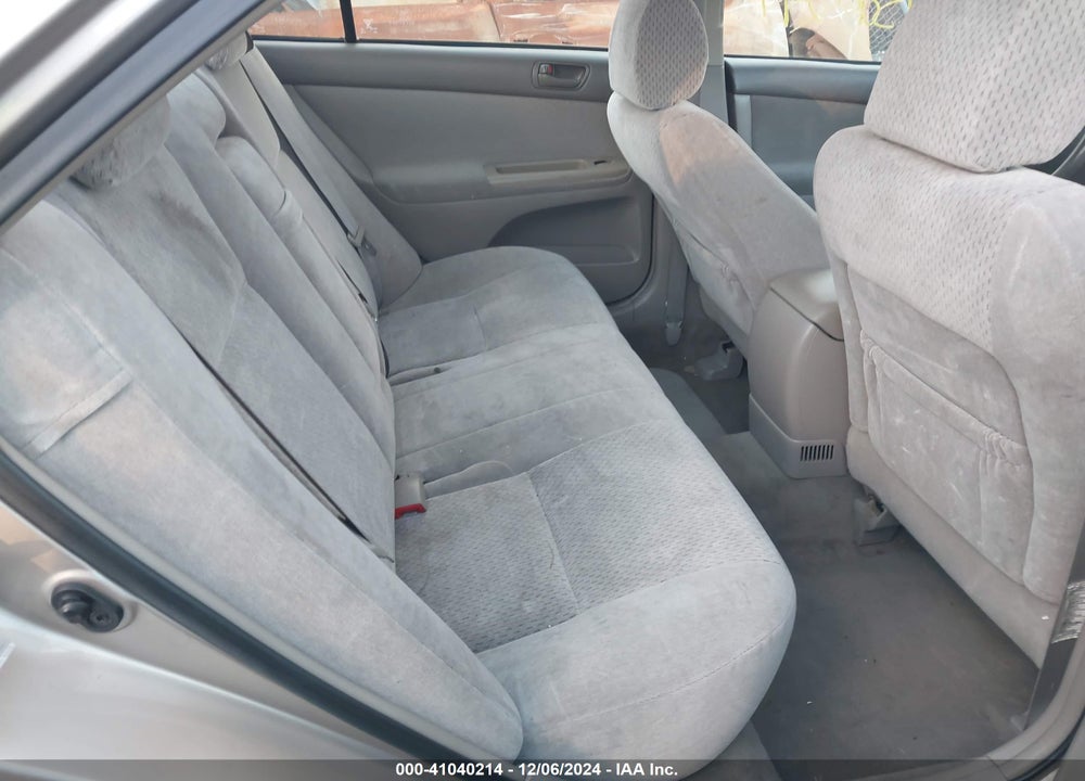 2004 TOYOTA CAMRY LE VIN: 4T1BE32K94U791424
